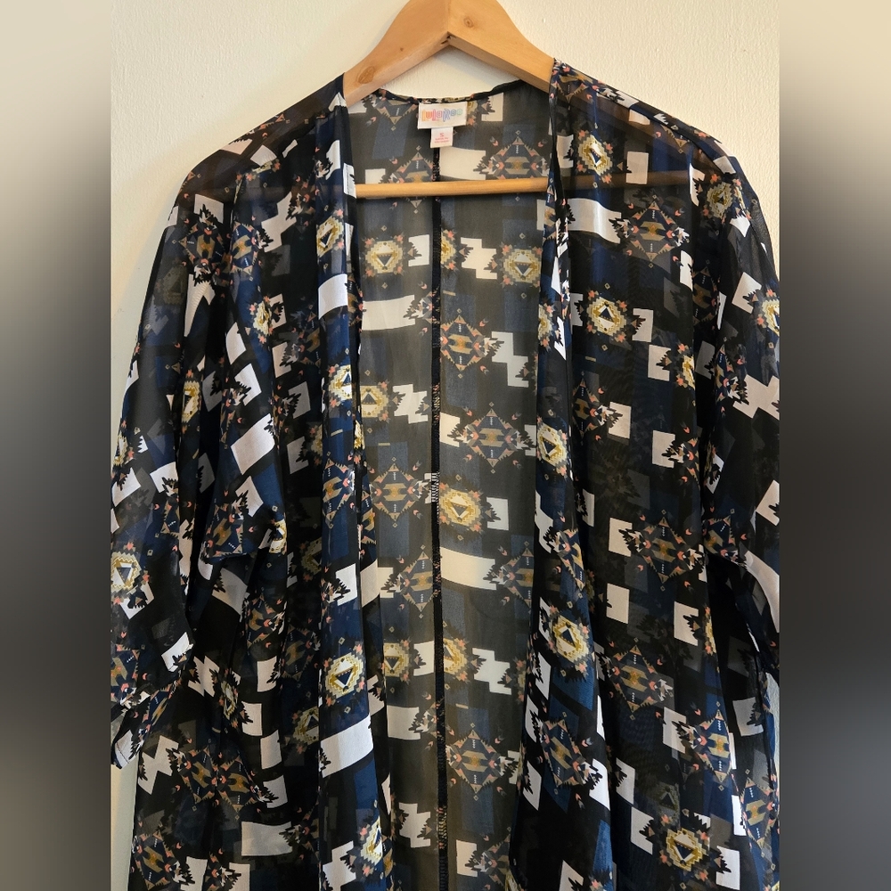 Beautiful Lularoe Shirley Sheer Kimono Multicolor Southwestern Patterned Size Sm